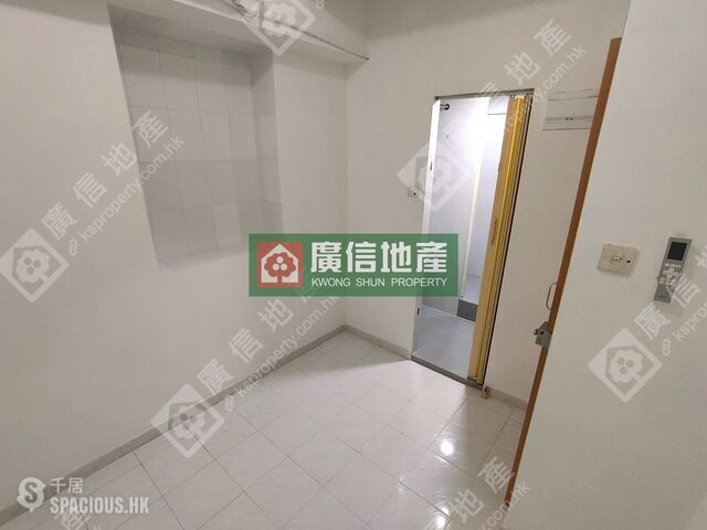 Mong Kok - 87, Fa Yuen Street 01