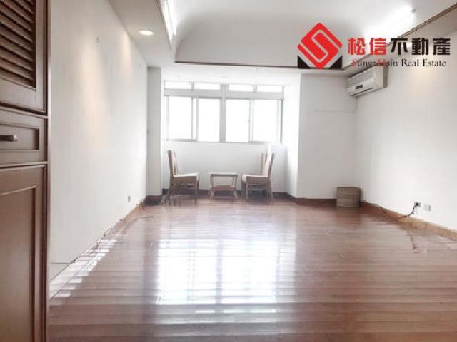 Zhongshan - No. X, Lane 60, Section 3, Minquan East Road, Zhongshan District, Taipei City, Taiwan 10491 01