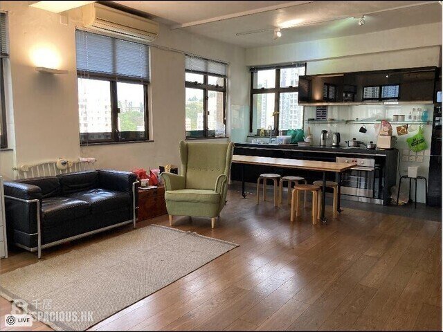 Shau Kei Wan - Douvres Building 01