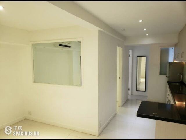 Sheung Wan - Winning House 01