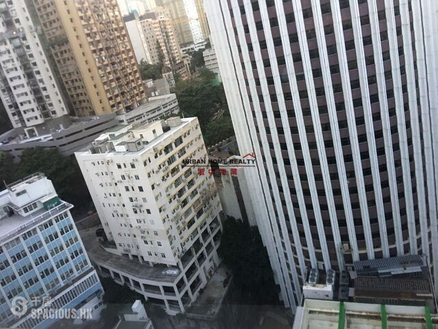Wan Chai - Wu Chung House 01