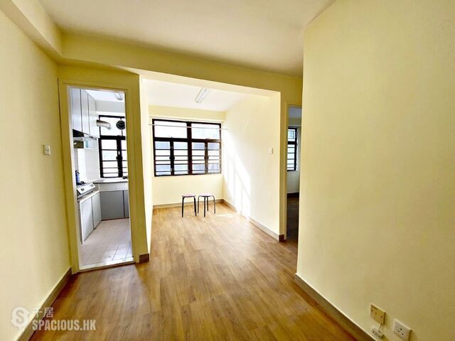 Kowloon City - Nice Building 01