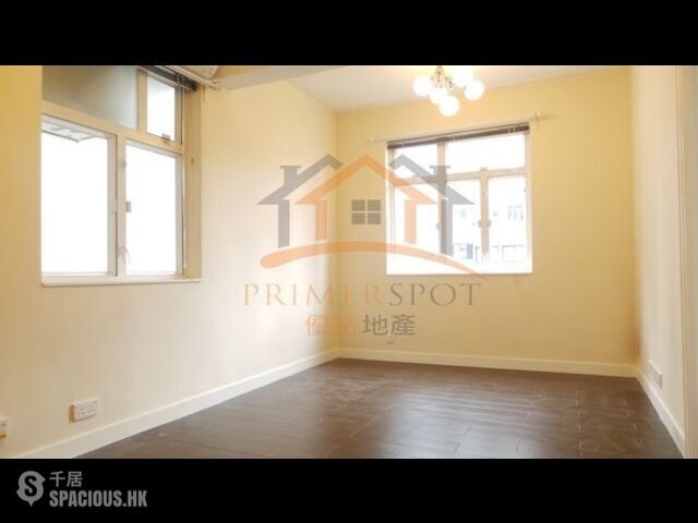 Wan Chai - 2-4, Gresson Street 01