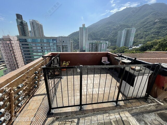 Sai Wan Ho - Sun Sing Centre 01