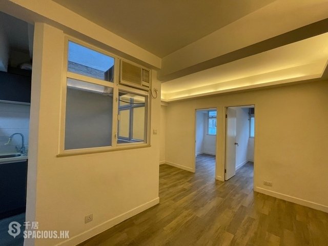 Sai Ying Pun - 26, Centre Street 01