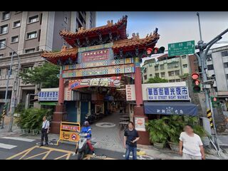 Wanhua - X-X Lane 21, Huaxi Street, Wanhua, Taipei 13
