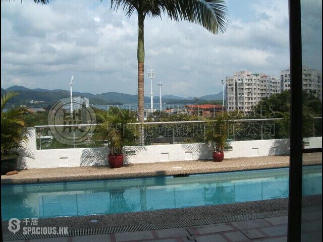 Sai Kung - Grand Chateau 01