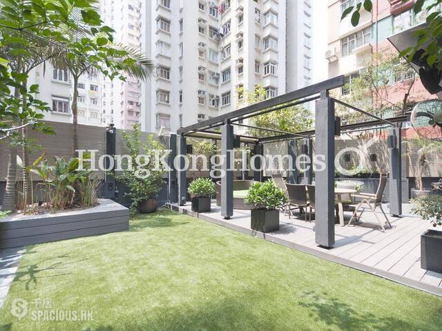 Tsim Sha Tsui - Brilliant Court 01