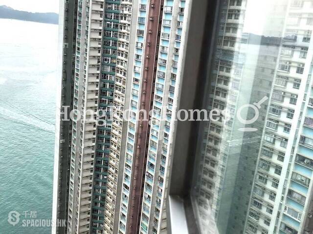 Ap Lei Chau - South Horizons Phase 2 Yee Moon Court (Block 12) 01