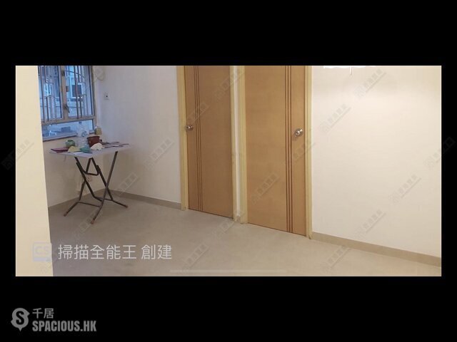 Diamond Hill - Lung Poon Court 01