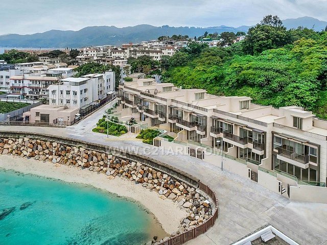 Ap Lei Chau - 26-28, Ho King Street 01