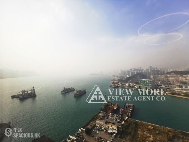 Yau Tong - Peninsula East 01