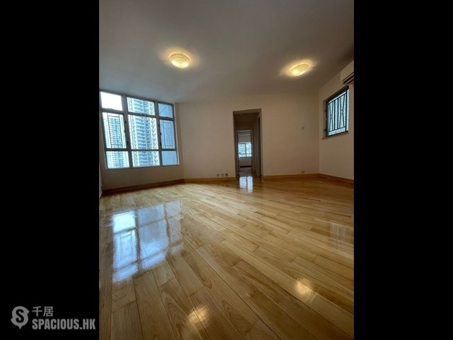 Ap Lei Chau - South Horizons Phase 3 Mei Hin Court (Block 23) 01