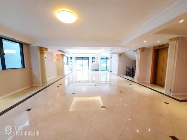 Kowloon Tong - Lancaster Place 01