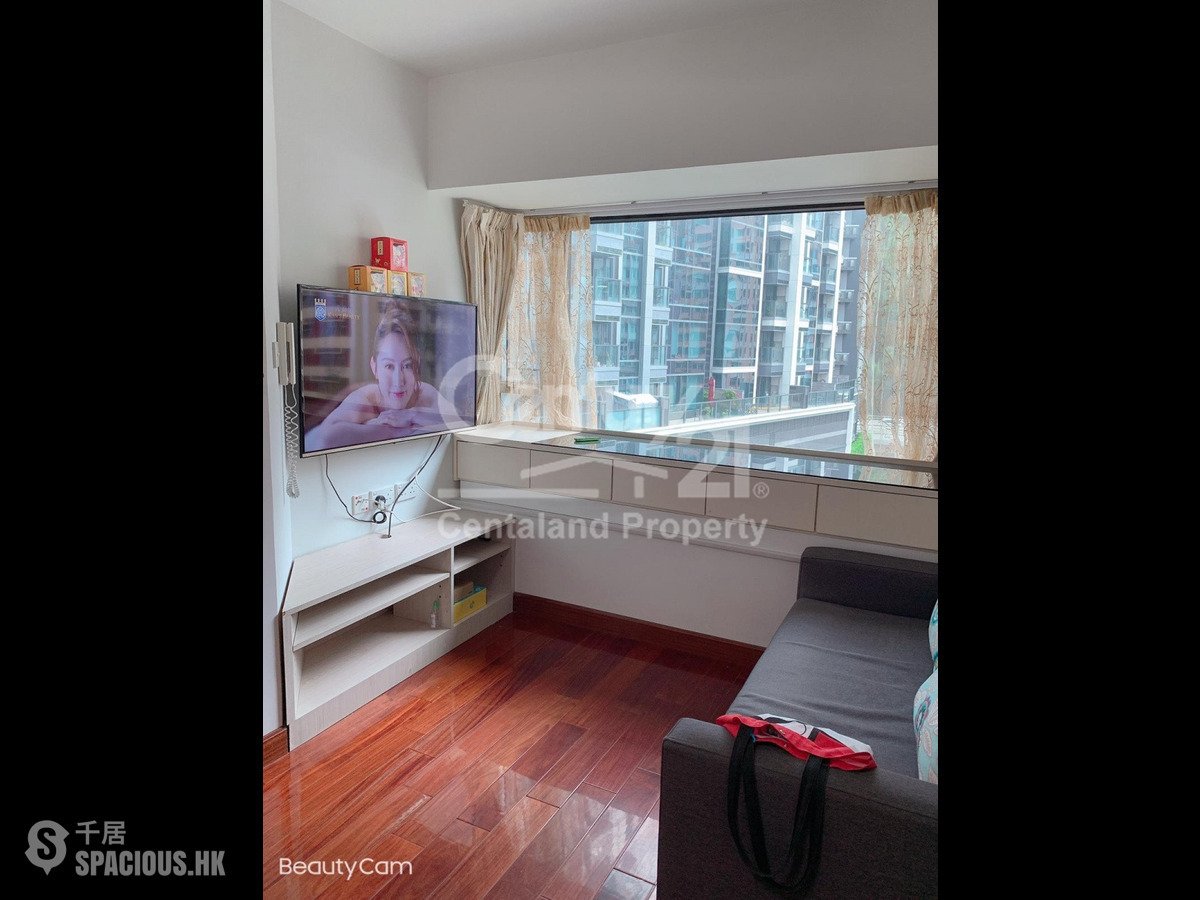 Shau Kei Wan - Chuang's Heights 01