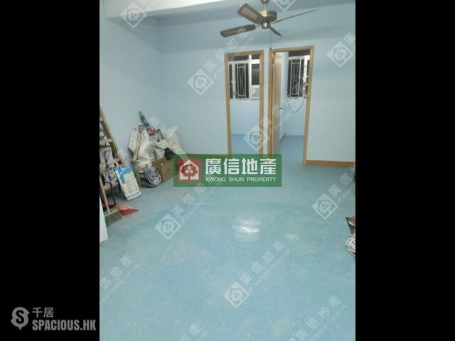 Mong Kok - 1067, Canton Road 01