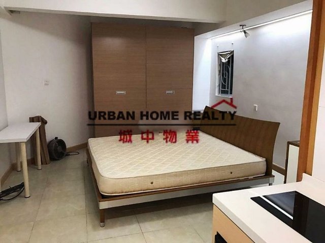 Happy Valley - 21-23, Yik Yam Street 01