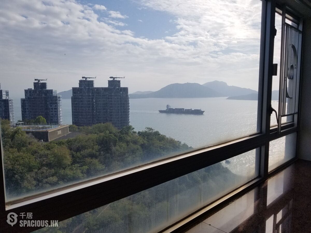 Ap Lei Chau - South Horizons Phase 4 The Oasis Dover Court (Block 25) 01