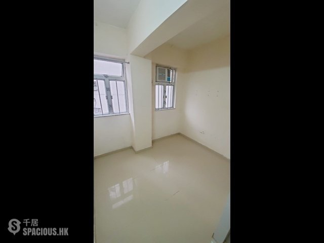 油柑头 - Kiu Wing Building 01