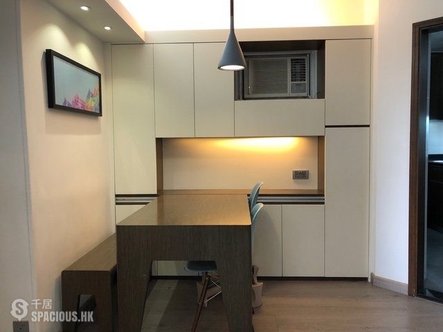 Ap Lei Chau - South Horizons Phase 3 Mei Ka Court (Block 23A) 01