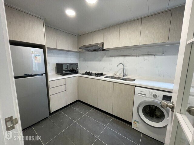 Sai Wan Ho - Lei King Wan Sites D Block 13 On Hiu Mansion 01
