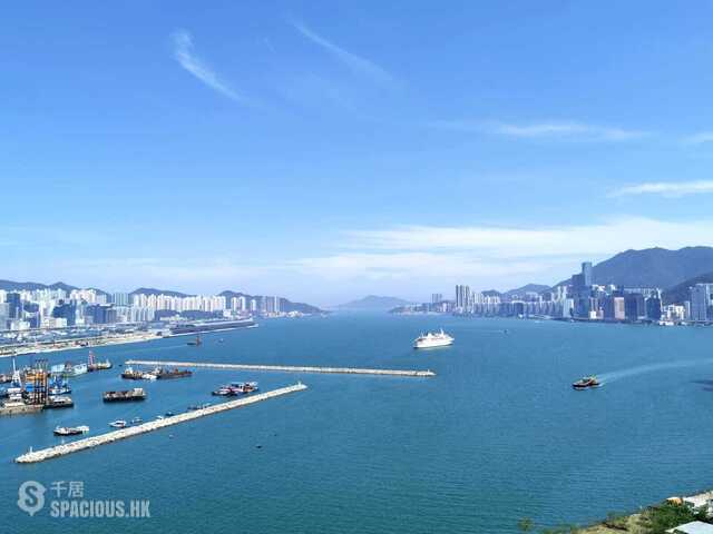 To Kwa Wan - L・Harbour 18 01