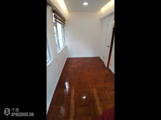 Wan Chai - Bullock House 01