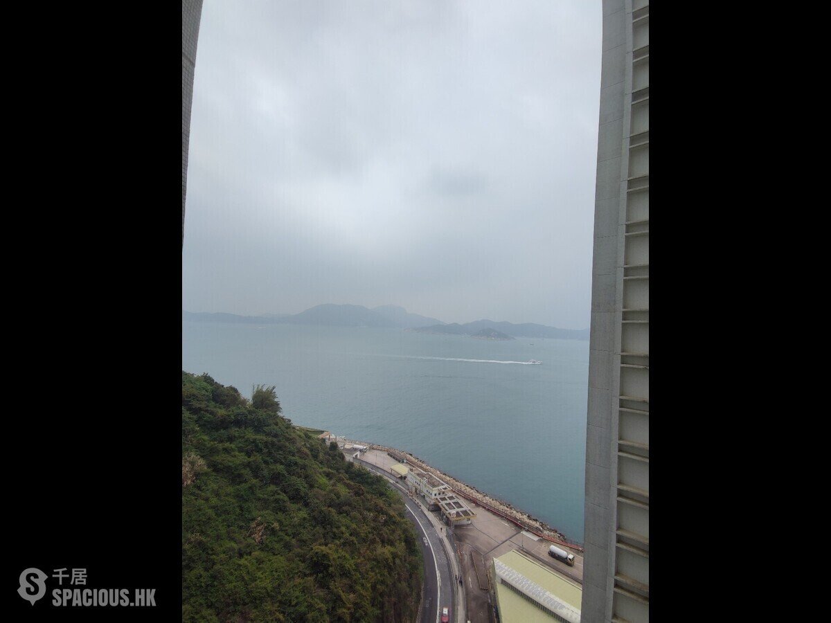 Ap Lei Chau - South Horizons Phase 3 Mei Ka Court (Block 23A) 01