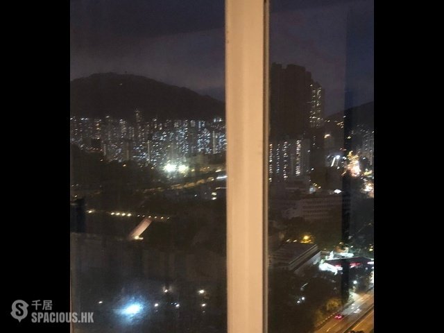 Sha Tin - Hilton Plaza 01