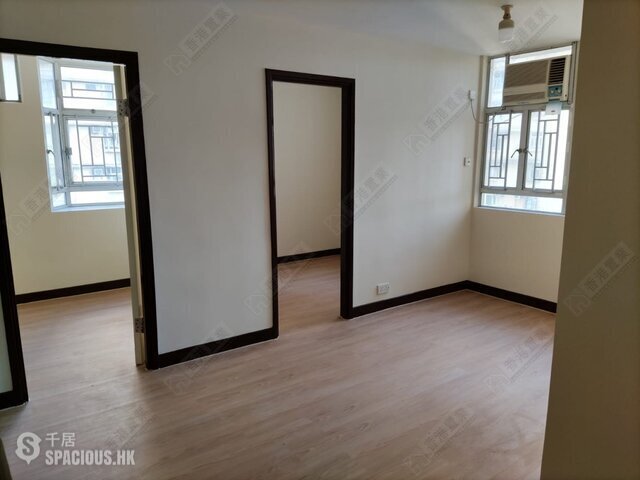 Lam Tin - Hong Wah Court 01
