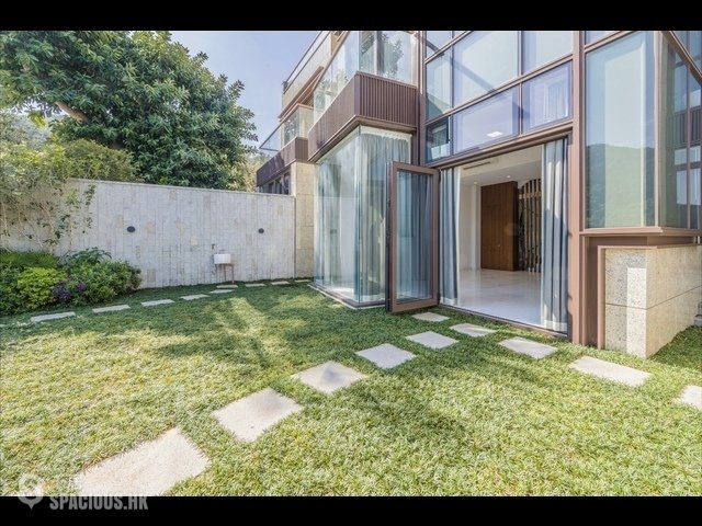 Clear Water Bay - Villa Cove 01
