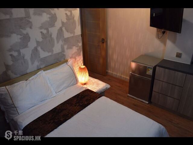 Causeway Bay - 40, Jardine's Crescent 01