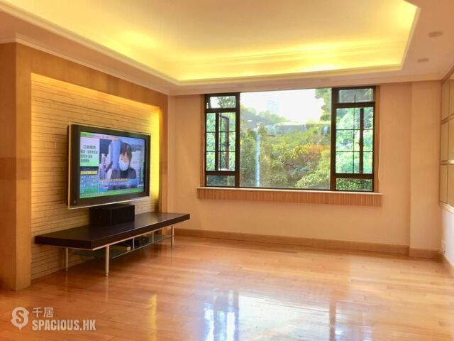 Yau Yat Chuen - Cheerich Court 01