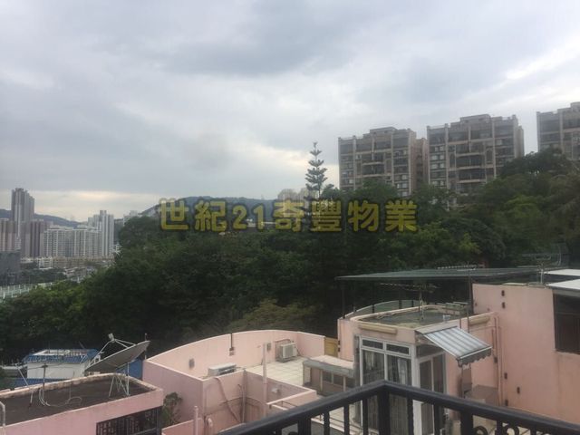 Tai Wai - Vermont Villa 01