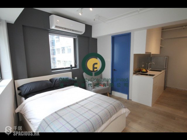 Sheung Wan - HANG LOK BUILDING 01