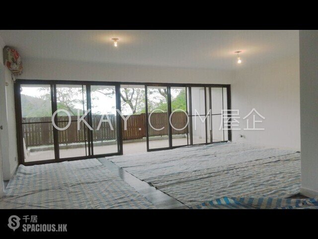 Clear Water Bay - Clear Water Bay Apartments 01