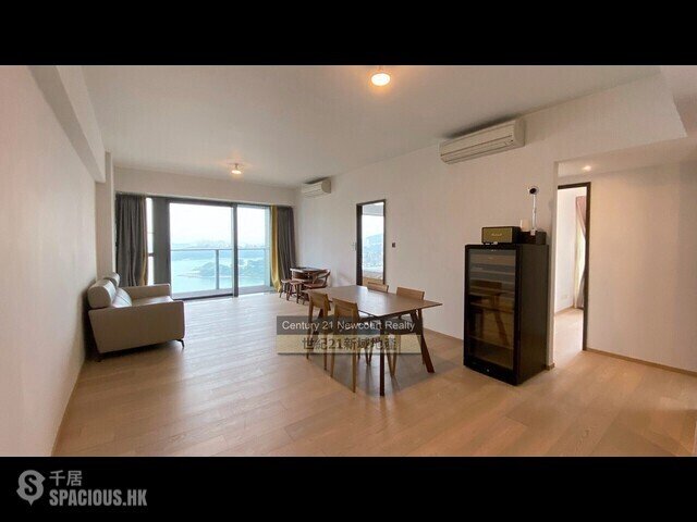 Discovery Bay - Discovery Bay Phase 16 Poggibonsi 01