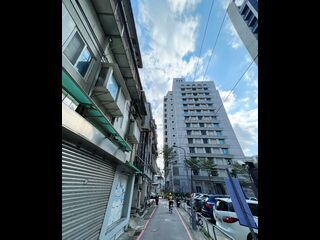 Zhongshan - X Alley 3, Lane 115, Section 2, Zhongshan North Road, Zhongshan, Taipei 17