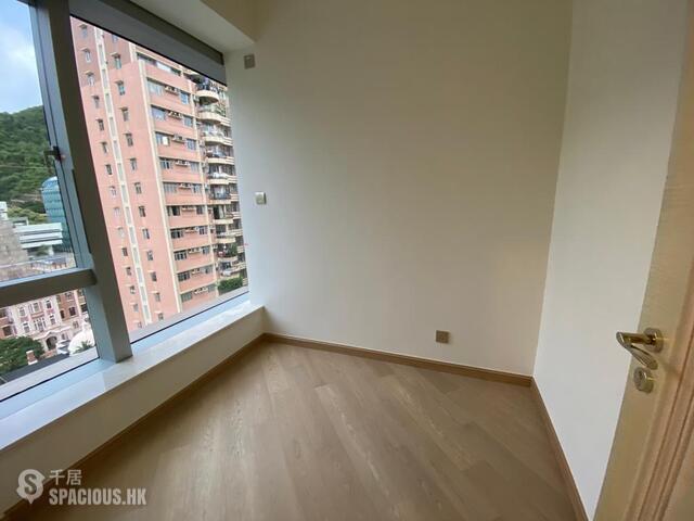 Sai Ying Pun - 63, Pokfulam 01