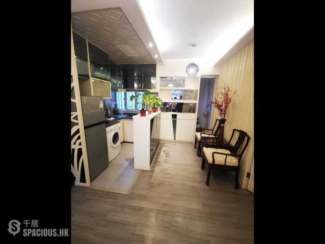 Tsim Sha Tsui - Pine Tree Building 01