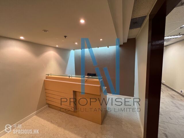 Wan Chai - Harbour Centre 01