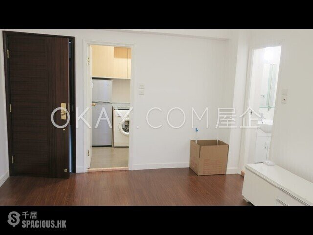 Causeway Bay - 57, King's Road 01