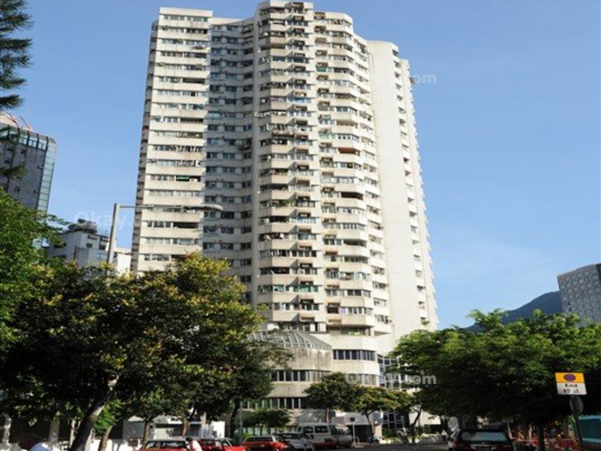 Wan Chai - Oi Kwan Court 01