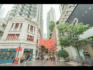 Wan Chai - The Avenue 15