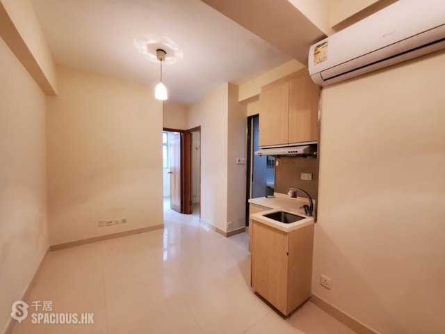 Wan Chai - Shing (Sing) Ho Building 01