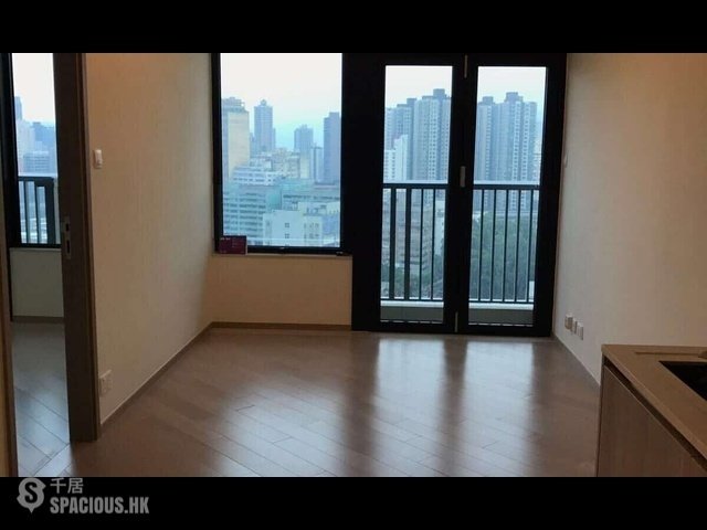 Yuen Long - Twin Regency 01