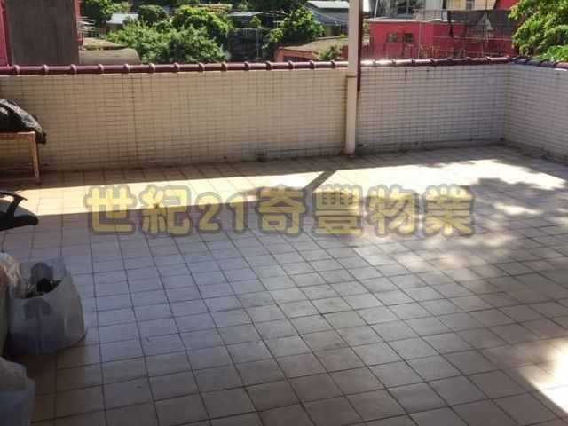 Sha Tin - Ha Wo Che 01