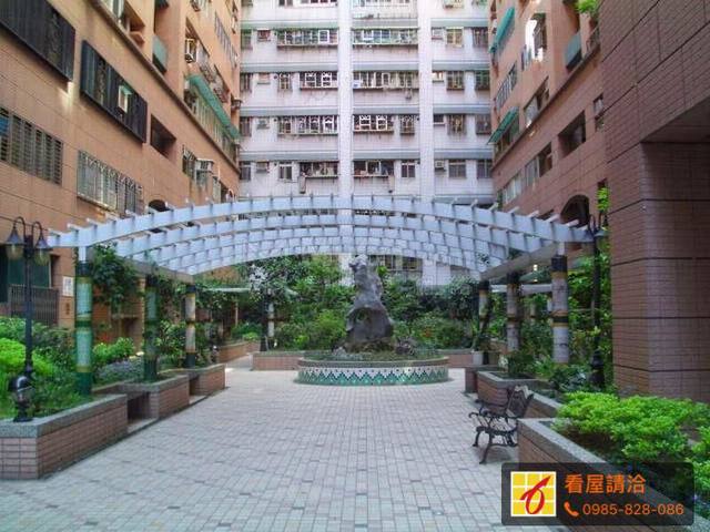 Tucheng - No. XX, Section 4, Zhongyang Road, Tucheng District, New Taipei City, Taiwan 236 01