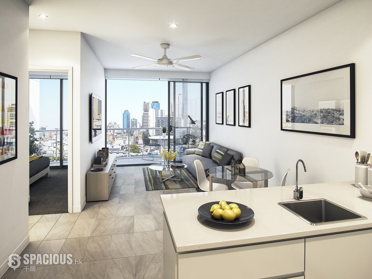 Brisbane - Aqua Apartments 01
