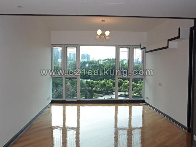 Ma On Shan - Symphony Bay Villa Rhapsody 01